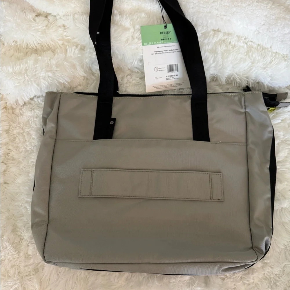 Delsey Paris Daily Collection Laptop Bag – Messenger Style